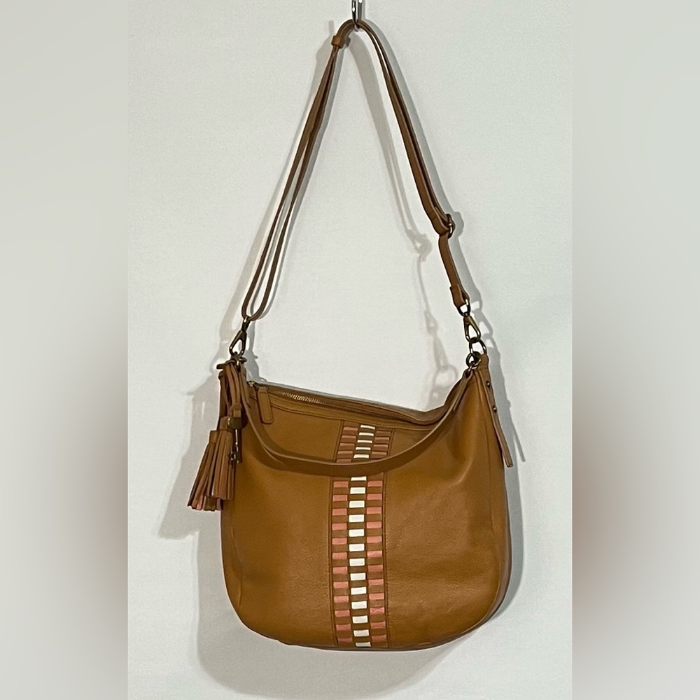Fossil Leather Purse, Color Brown, Gently Used.
